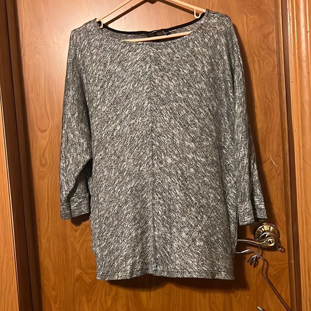 Department nine three-quarter sleeve, gray and black shimmering in color blouse
